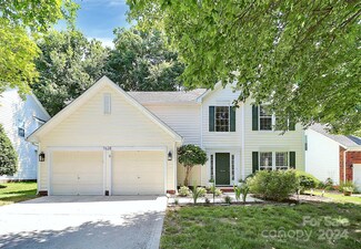 7628 Lady Bank Dr, Charlotte, NC 28269