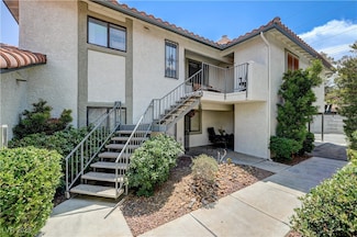 6735 W Charleston Blvd Unit 4, Las Vegas, NV 89146