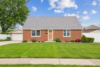 8148 Oak Park Ave, Burbank, IL 60459