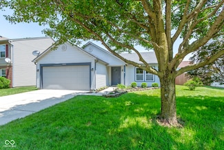 14255 Holly Berry Cir, Fishers, IN 46038