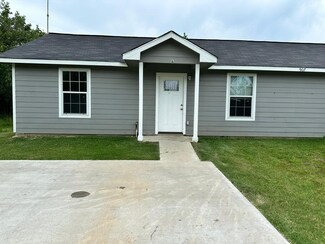 907 Fm 2830 Rd S, Liberty, TX 77575