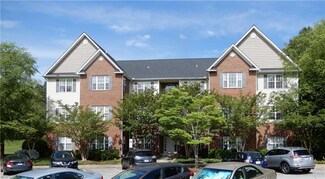 6901 Hanesbrook Cir Unit 201, Clemmons, NC 27012