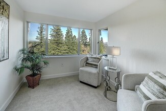 1801 Skycrest Dr Unit 5, Walnut Creek, CA 94595