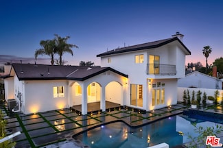 9743 Monogram Ave, Northridge, CA 91343