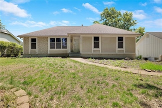 12709 Sycamore Ave, Grandview, MO 64030