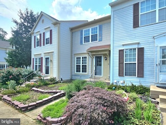6646 High Valley Ln, Alexandria, VA 22315