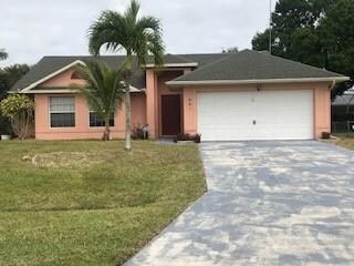 661 SE Starflower Ave, Port Saint Lucie, FL 34983