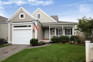 5 Amberwood Ct, Buzzards Bay, MA 02532