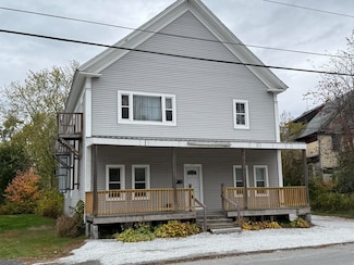 171 Croswell Rd, Farmington, ME 04938