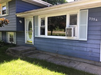 3354 Park Rd, Coloma, MI 49038