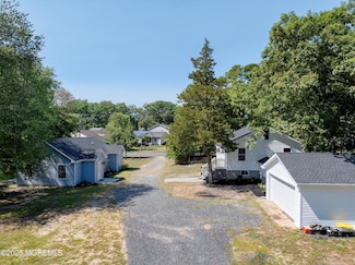 511 Georgia Tavern Rd, Howell, NJ 07731