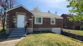 110 Castlewood Ave, Dayton, OH 45405
