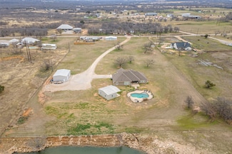 2355 Grindstone Rd, Millsap, TX 76066