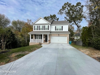 1204 Emerald Forest Ln, Powell, TN 37849