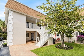 940 3rd St S Unit 201, Naples, FL 34102