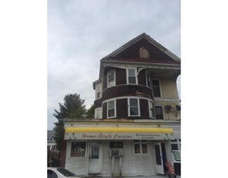 82 Harrison St, Worcester, MA 01604