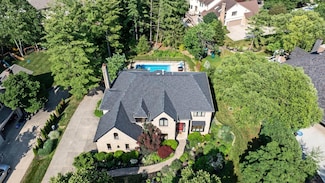 8500 Stonechat Loop, Dublin, OH 43017