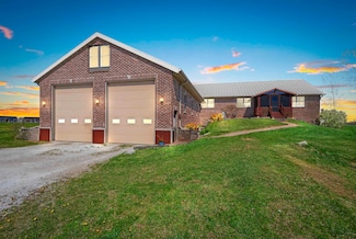 5353 Tower Rd, de Pere, WI 54115