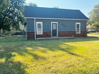 223 N 11th St, Kiowa, KS 67070