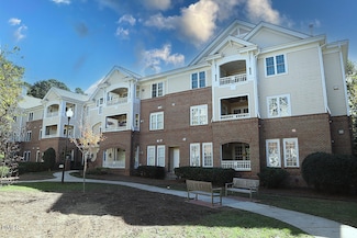 100 Northbrook Dr Unit 207, Raleigh, NC 27609