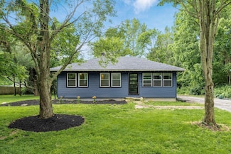 6007 Roselawn Ave, Columbus, OH 43232