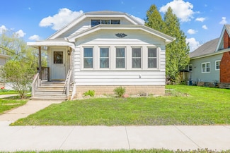 201 S Finch St, Horicon, WI 53032