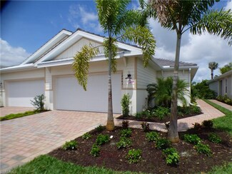 14943 Edgewater Cir, Naples, FL 34114