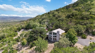 3293 N Little Creek Rd, Vanderpool, TX 78885