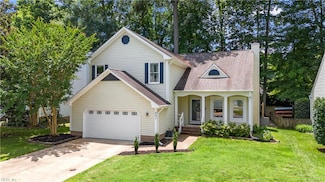 842 Hardwood Dr, Chesapeake, VA 23320