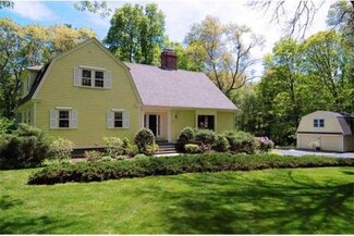 103 Maple St, Sherborn, MA 01770