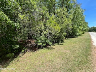 1905 Jimmys Rd, New Bern, NC 28560