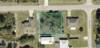 2904 E 2nd St, Lehigh Acres, FL 33936