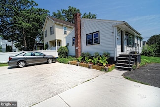 7700 Chicago Ave, Silver Spring, MD 20910