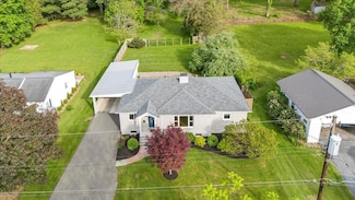 287 Matthews St, Lewisburg, WV 24901