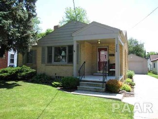 2228 W Ayres Ave, West Peoria, IL 61604