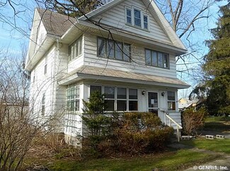 8 Shirley St, Shortsville, NY 14548