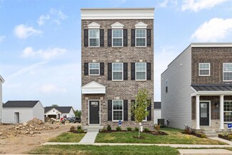 9409 Vandervoort Ct, Sappington, MO 63126