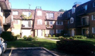 1901 W Golf Rd Unit 2A, Mount Prospect, IL 60056