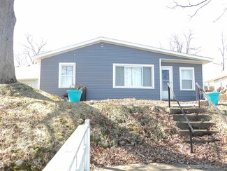 815 Ln 280c Hamilton Lake, Hamilton, IN 46742