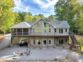 25 McKayla Ln, Bracey, VA 23919