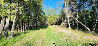 143 Saint Martin Point Rd Unit 143, Marquette Township, MI 49745