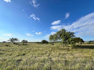 3037 U S Highway 83, Zapata, TX 78076