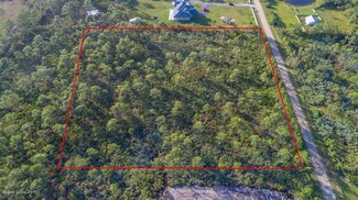 000 Treadewell Ln, Malabar, FL 32950