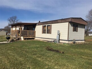 114 Hilliard Ave, Chicora, PA 16025