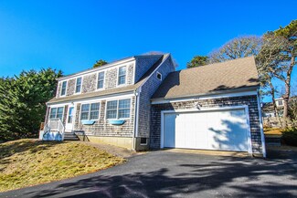 192 Hardings Beach Rd, Chatham, MA 02633