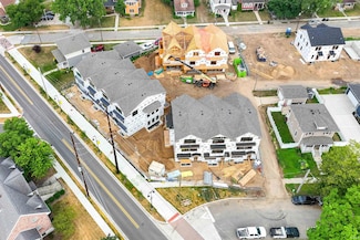 749 S Bend Ave, South Bend, IN 46617
