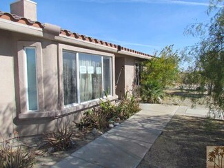 1452 Stamford Ave, Thermal, CA 92274