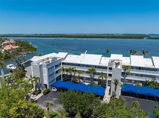 615 Dream Island Place Unit 303, Longboat Key, FL 34228