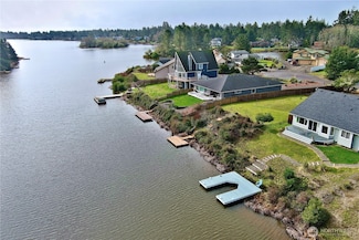 338 Wildwood Ave SE, Ocean Shores, WA 98569