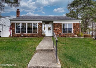 495B Dartmoor Way Unit 495B, Manchester, NJ 08759